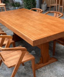 Bàn ghế ăn nguyên khối