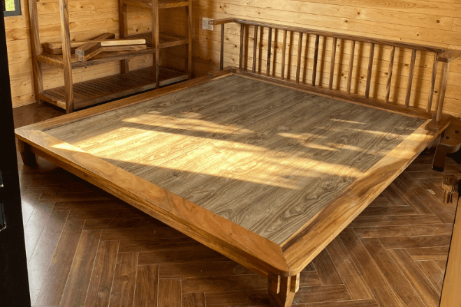 Giường ngủ nội thất gỗ me tây