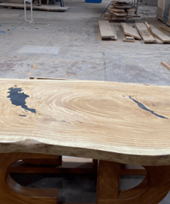 Mặt bàn gỗ đỏ nguyên khối