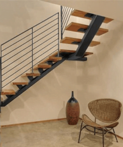 Cầu thang gỗ me tây đơn giản đẹp